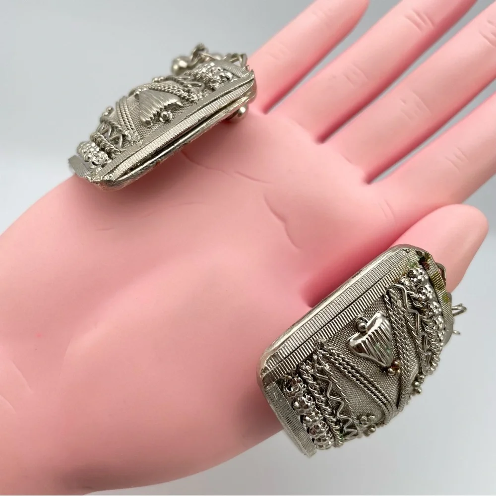 Stunning vintage silvertone wide cuff bracelet with intricate filigree detailing